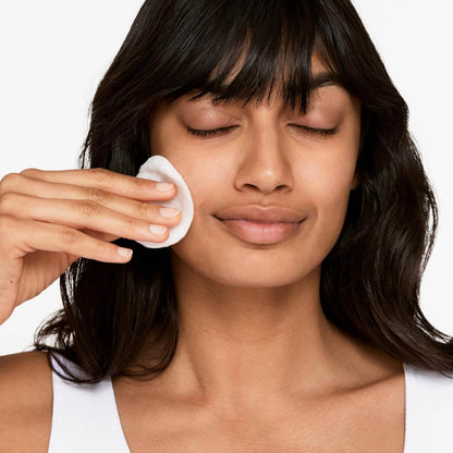Clinique Clinique Clarifying Lotion 1 - Twice a Day Exfoliator for Dry Skin 400 ml Step 2: Exfoliate shop at Exprimi Beauty Kenya. Home of Skin care, Body care, Make-up, Fragrance & Beauty.