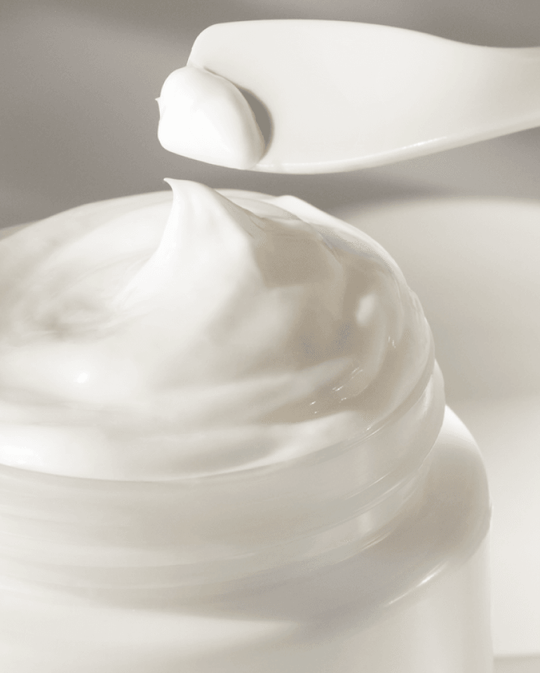 La Mer The Moisturizing Soft Cream 30ml Moisturizers LaMer-LamerTheMoisturizingSoftCream30ml-LamerTheMoisturizingSoftCreamatEXprimiBeautyKenya-Moisturizers-EXprimiSkincareKenya-7479301398504 shop at Exprimi Beauty Kenya. Home of Skin care, Body care, Make-up, Fragrance & Beauty.