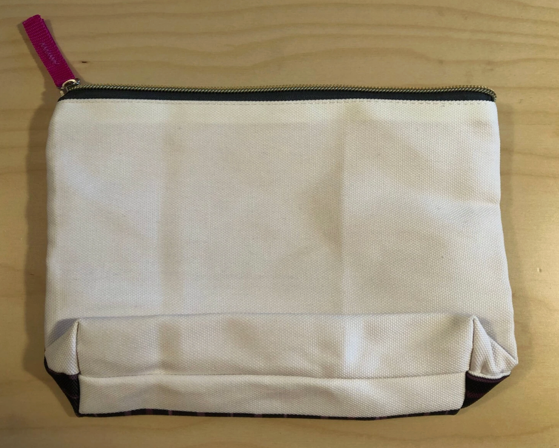 ESTEE LAUDER BEAUTIHAUL Beautihaul Makeup Cosmetic Bag NEW Screenshot_2025-11-24_at_2.41.04_AM shop at Exprimi Beauty Kenya. Home of Skin care, Body care, Make-up, Fragrance & Beauty.