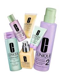 Clinique Clinique Great Skin Everywhere Gift Set: For Dry Combination Skin Dry Combination Skin images_0a0b1eaa-c5c1-4e3b-8205-94bb3905bfeb shop at Exprimi Beauty Kenya. Home of Skin care, Body care, Make-up, Fragrance & Beauty.