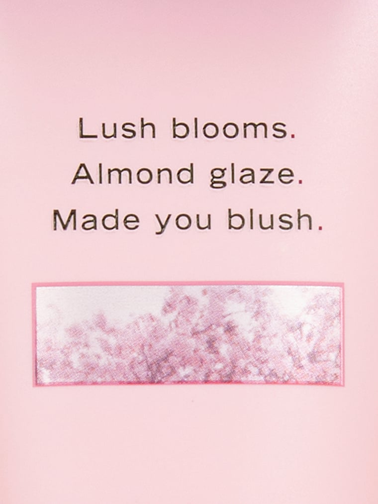 Velvet Petals Fragrance Lotion - EXprimi Skincare Kenya - Fragrance Lotion - Victoria's Secret - EXprimi Skincare Kenya.